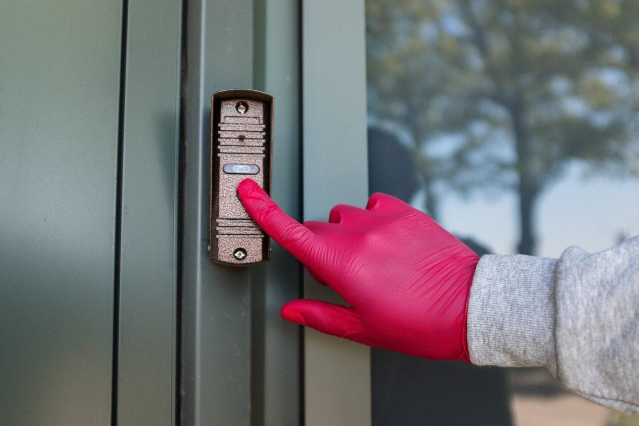 Doorbell installation